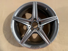 Load image into Gallery viewer, 1x Alufelge 18 Zoll 8.5&quot; 5x112 49ET A2054011200 Mercedes-Benz W205 Rim Wheel