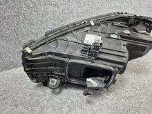 Load image into Gallery viewer, Frontscheinwerfer Mercedes-Benz W206 A2069067203 LED Rechts Headlight SCH3824297750ge