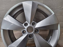 Laden Sie das Bild in den Galerie-Viewer, 1x Alufelge 17 Zoll 6.5&quot; 5x112 38ET 565601025J Skoda Kodiaq Rim Wheel