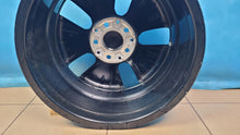 Load image into Gallery viewer, 1x Alufelge 17 Zoll 7.0&quot; 5x112 A2064017100 Mercedes-Benz Rim Wheel