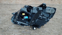 Laden Sie das Bild in den Galerie-Viewer, Frontscheinwerfer Mercedes-Benz A2059063104 A2059063204 LED Ein Satz Headlight SCH9909607514ln