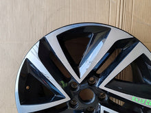 Laden Sie das Bild in den Galerie-Viewer, 1x Alufelge 18 Zoll 7.0" 5x112 43ET Glanz Schwarz 5FJ601025C Seat Tarraco FEL7914801883zn