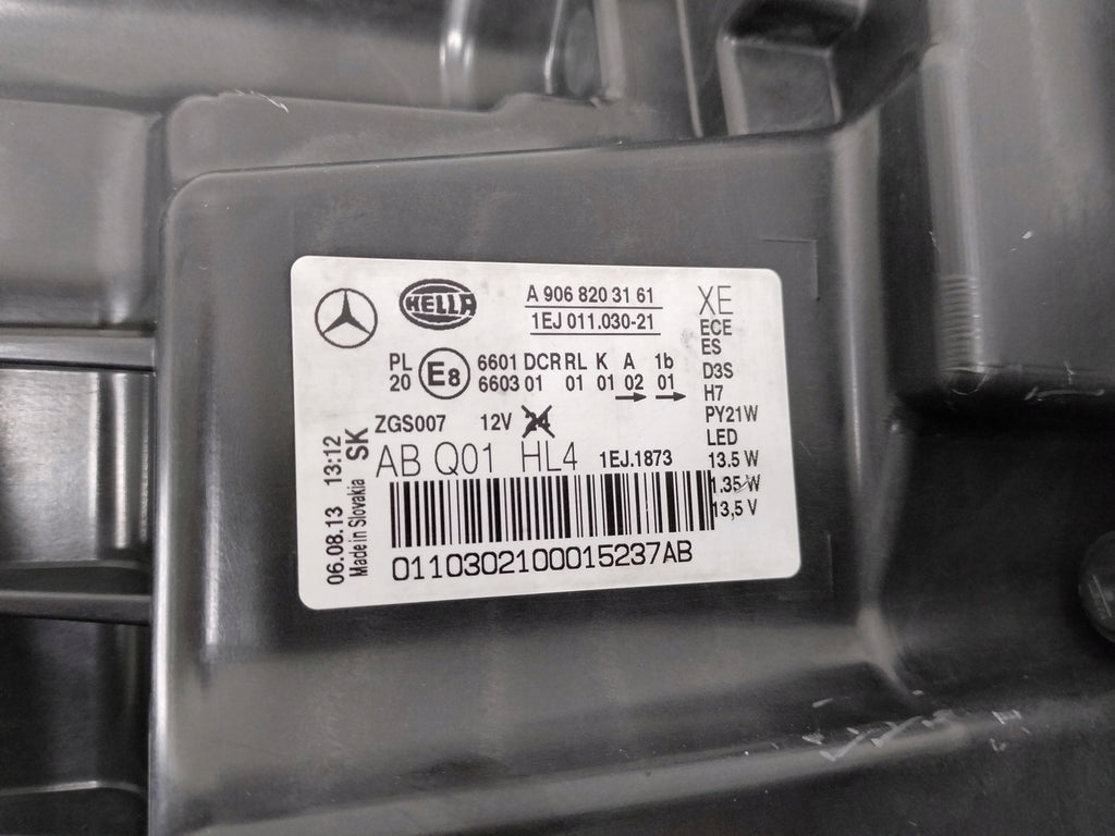 Frontscheinwerfer Mercedes-Benz 906 A9068203161 1EJ011030-21 Xenon Links