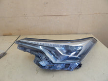 Laden Sie das Bild in den Galerie-Viewer, Frontscheinwerfer Toyota Chr C-Hr 81150-F4071-00 Links Scheinwerfer Headlight SCH2877349953an