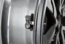 Load image into Gallery viewer, 1x Alufelge 18 Zoll 7.0" 5x114.3 40ET Glanz Mg Rim Wheel FEL9480252636hc