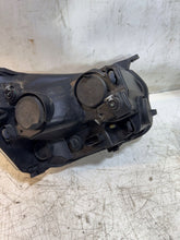 Laden Sie das Bild in den Galerie-Viewer, Frontscheinwerfer Ford Transit 01038299900010 BK3113D153BF Vorderseite Headlight SCH4350806645te
