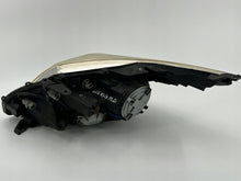 Laden Sie das Bild in den Galerie-Viewer, Frontscheinwerfer Toyota Avensis H279 1267502 Rechts Scheinwerfer Headlight SCH1209472353rv