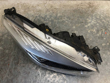 Laden Sie das Bild in den Galerie-Viewer, Frontscheinwerfer Ford Kuga GV4113W029CG GV41-13B626-AA LED Rechts Headlight SCH5117676183dt