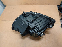 Load image into Gallery viewer, Frontscheinwerfer Mercedes-Benz W206 A2069067103 A2069060803 Full LED Ein Satz SCH8628674694ul