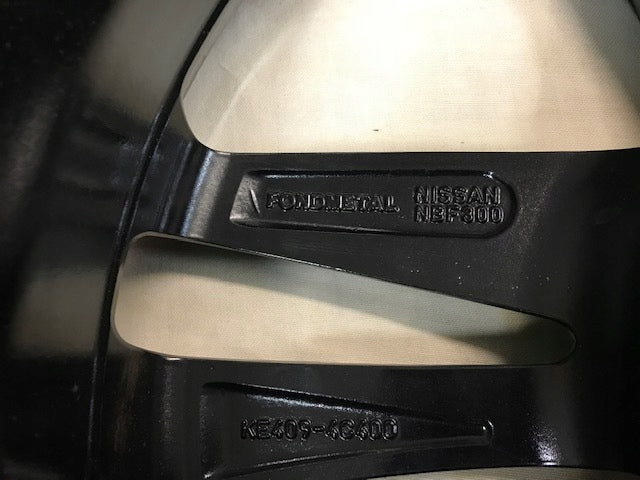 1x Alufelge 19 Zoll 7.0" 5x114.3 40ET Glanz Schwarz KE409-4C400 Nissan Xtrail