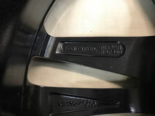 Load image into Gallery viewer, 1x Alufelge 19 Zoll 7.0&quot; 5x114.3 40ET Glanz Schwarz KE409-4C400 Nissan Xtrail