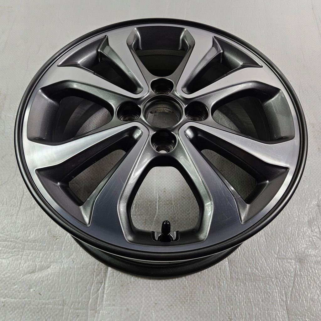 1x Alufelge 15 Zoll 6.0" 4x100 47ET 52910C8800 Hyundai I10 III I20 Rio Rim Wheel FEL9521812102gn