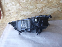 Laden Sie das Bild in den Galerie-Viewer, Frontscheinwerfer Audi Q5 80A941036E Rechts Scheinwerfer Headlight
