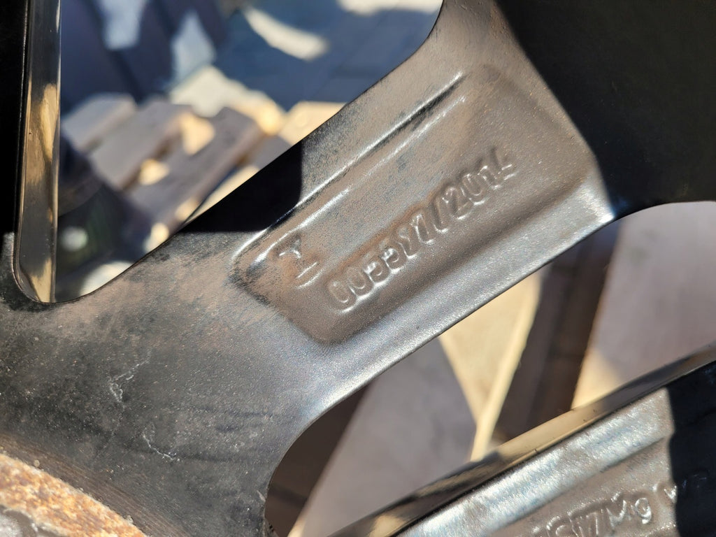 1x Alufelge 16 Zoll 6.5" 5x112 5TA601025P VW Touran Rim Wheel