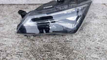 Laden Sie das Bild in den Galerie-Viewer, Frontscheinwerfer Seat Ateca 576941007D LED Links Scheinwerfer Headlight