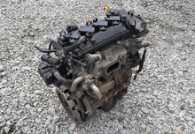 Load image into Gallery viewer, Motor Hyundai I30 III Benzin Engine Unkomplett