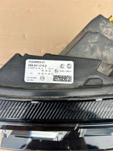Load image into Gallery viewer, Frontscheinwerfer Skoda Kamiq 658941015D Links Scheinwerfer Headlight SCH2564283881nd