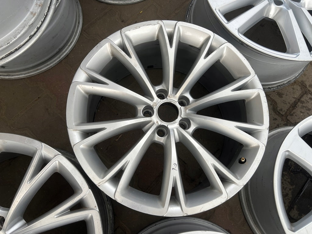 1x Alufelge 19 Zoll 9.0" 5x112 33ET Glanz Silber 4H0601025G Audi Rim Wheel FEL7492851968ij