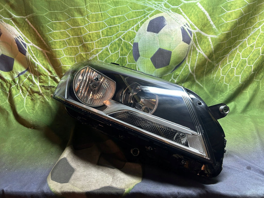 Frontscheinwerfer VW Passat B7 90010126 Rechts Scheinwerfer Headlight SCH1900083534pw