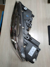 Laden Sie das Bild in den Galerie-Viewer, Frontscheinwerfer Mazda 6 Links Scheinwerfer Headlight SCH8106073362zt