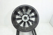 Laden Sie das Bild in den Galerie-Viewer, 1x Alufelge 17 Zoll 7.0&quot; 5x100 46ET 5JJ601025 Skoda Fabia Rapid Rim Wheel