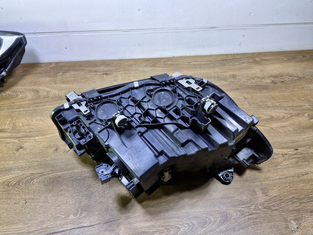 Frontscheinwerfer BMW X3 G01 8739641 Links Scheinwerfer Headlight SCH8303237100at