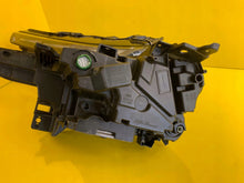 Laden Sie das Bild in den Galerie-Viewer, Frontscheinwerfer Alfa Romeo 50572572 LED Ein Satz Scheinwerfer Headlight SCH8105056069zq