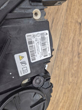 Load image into Gallery viewer, Frontscheinwerfer BMW 4 F36 F32 F33 7460628-01 Xenon Rechts Headlight SCH8545260469cj