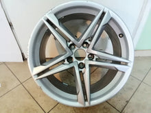 Laden Sie das Bild in den Galerie-Viewer, 1x Alufelge 18 Zoll 8.5&quot; 5x112 29ET 8W0601025DE Audi A5 A4 Rim Wheel