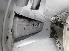 Load image into Gallery viewer, 1x Alufelge 15 Zoll 6.0" 4x100 48ET Silber 52910-K7100 Hyundai I10 I20 Rim Wheel FEL6703822139km