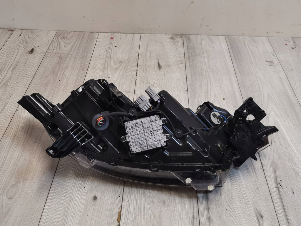 Frontscheinwerfer Mitsubishi Outlander III Full LED Rechts oder Links SCH8138158813cz
