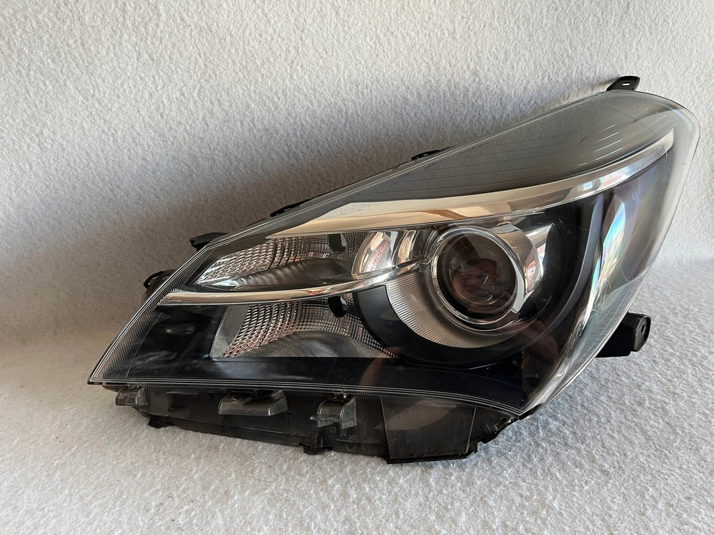 Frontscheinwerfer Toyota Yaris LED Links Scheinwerfer Headlight