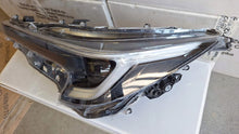 Laden Sie das Bild in den Galerie-Viewer, Frontscheinwerfer Toyota Corolla SP81150-02X10 Links Scheinwerfer Headlight SCH4948029344ob