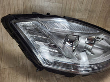 Laden Sie das Bild in den Galerie-Viewer, Frontscheinwerfer Mercedes-Benz W221 A2218201659 LED Rechts Headlight SCH8936137399my