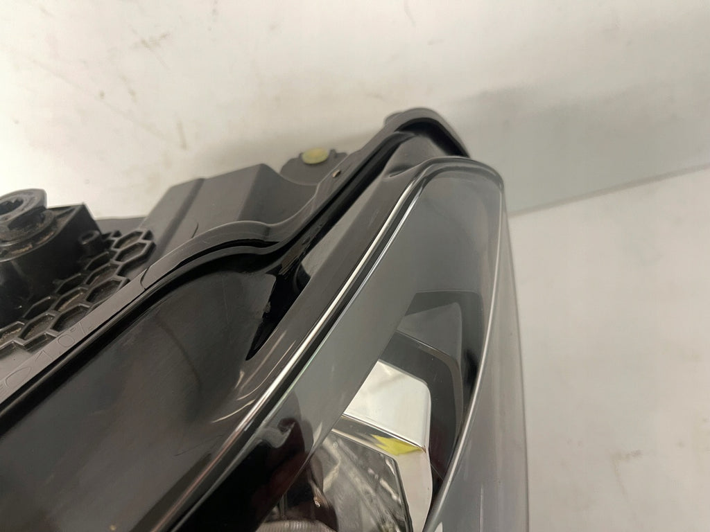 Frontscheinwerfer VW Caddy III 2K1941015A Links Scheinwerfer Headlight SCH6335152825lf