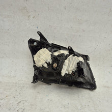 Load image into Gallery viewer, Frontscheinwerfer Toyota Avensis Xenon Ein Stück (Rechts oder Links) Headlight SCH3334394661om