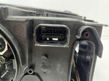 Laden Sie das Bild in den Galerie-Viewer, Frontscheinwerfer BMW X3 F25 7217293 Xenon Links Scheinwerfer Headlight SCH9611925073hb