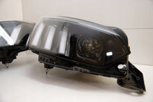Laden Sie das Bild in den Galerie-Viewer, Frontscheinwerfer Peugeot 2008 208 II 9823194180 Full LED Rechts oder Links