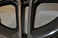 Laden Sie das Bild in den Galerie-Viewer, 1x Alufelge 19 Zoll 7.5&quot; 5x112 A2474011500 Mercedes-Benz Glb Gla Amg Rim Wheel
