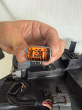 Laden Sie das Bild in den Galerie-Viewer, Frontscheinwerfer Mazda 2 Dj D09K51030 Rechts Scheinwerfer Headlight SCH3638694668xi