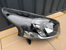 Load image into Gallery viewer, Frontscheinwerfer Renault Trafic III 260106627R Rechts Scheinwerfer Headlight SCH2546927352jb