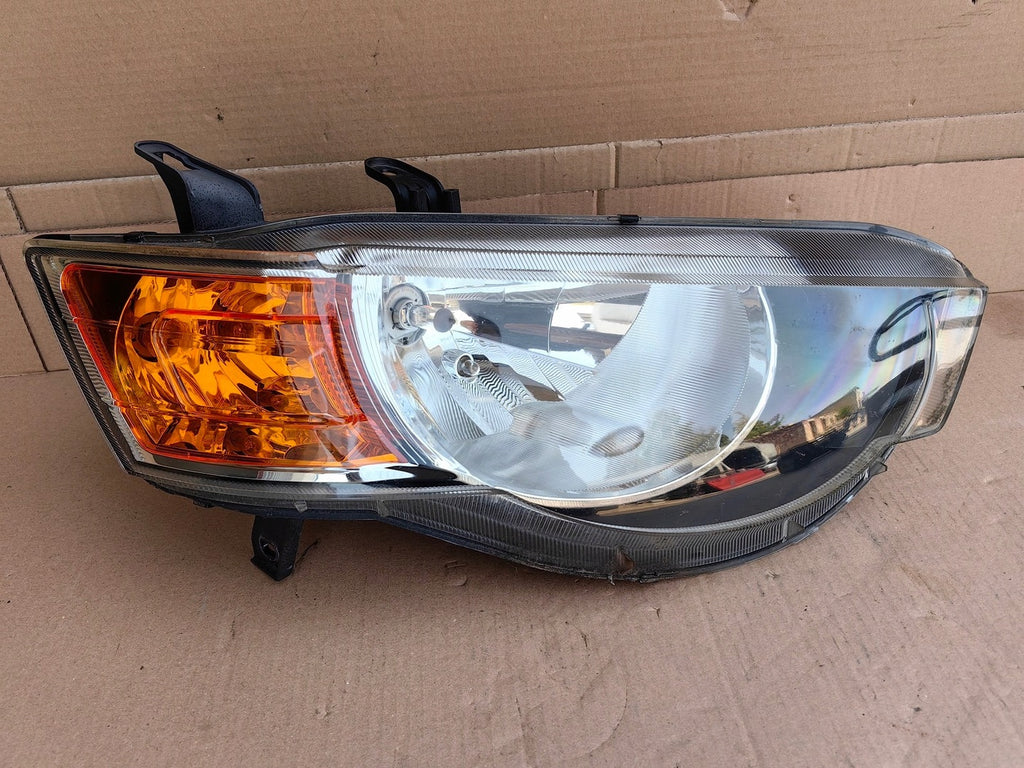 Frontscheinwerfer Mitsubishi Colt VI I 030124930200 Rechts Headlight