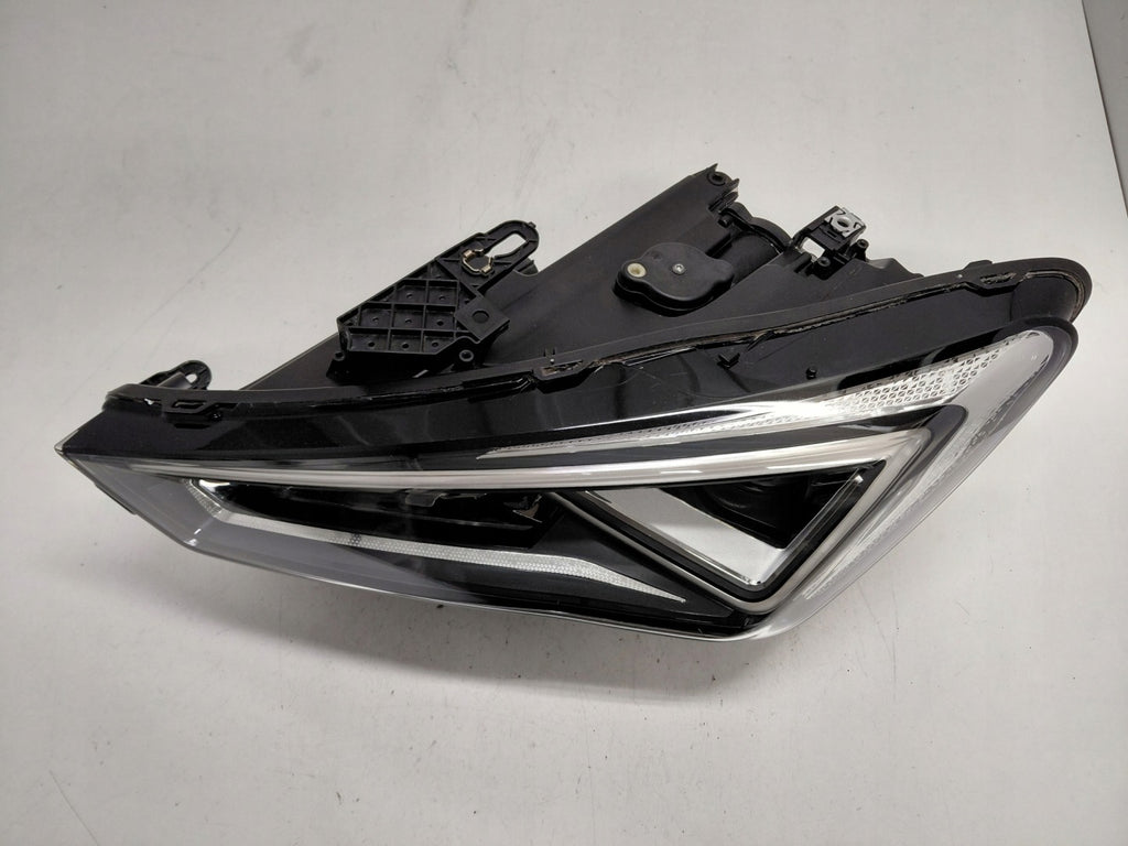 Frontscheinwerfer Cupra Formentor 5FG941007F Full LED Links Headlight SCH7458956917pj