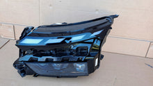 Laden Sie das Bild in den Galerie-Viewer, Frontscheinwerfer Skoda Enyaq 5LB941035A Links Scheinwerfer Headlight SCH3251501488vy