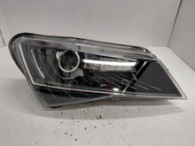 Laden Sie das Bild in den Galerie-Viewer, Frontscheinwerfer Skoda III 3V1941016A Rechts Scheinwerfer Headlight SCH8125518837uf