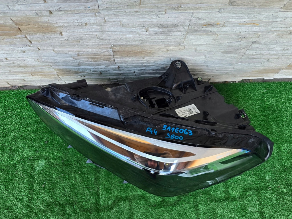 Frontscheinwerfer BMW 2 F44 5A1E063 LED Links Scheinwerfer Headlight