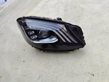 Laden Sie das Bild in den Galerie-Viewer, Frontscheinwerfer Mercedes-Benz W222 A2229064205 LED Rechts Headlight