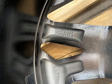 Laden Sie das Bild in den Galerie-Viewer, 1x Alufelge 20 Zoll 5x114.3 52910KL310 Hyundai Ioniq 5 Rim Wheel FEL1849547430ty