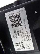 Laden Sie das Bild in den Galerie-Viewer, Frontscheinwerfer Seat Tarraco 5FJ941008C Rechts Scheinwerfer Headlight