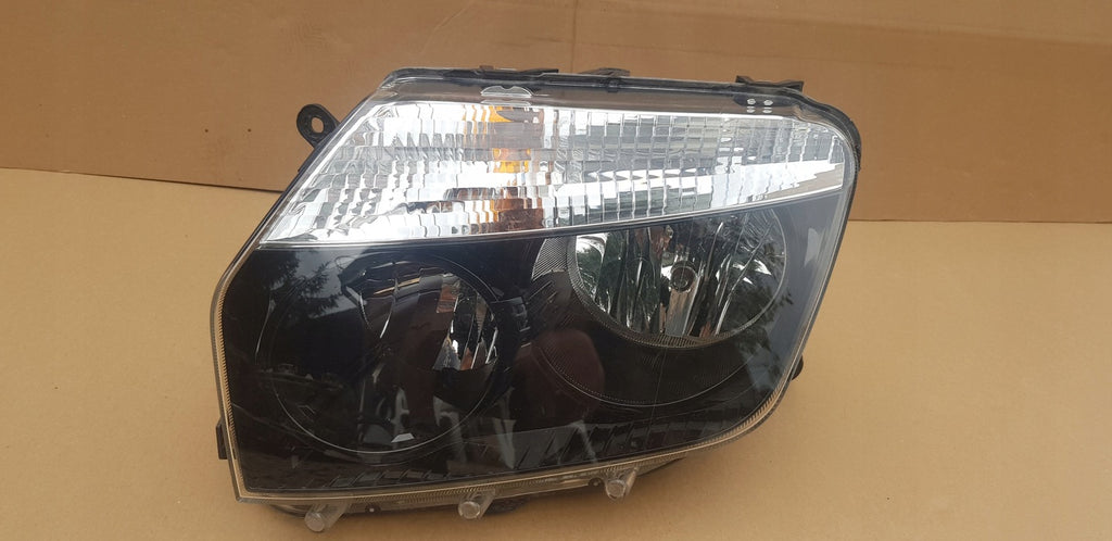 Frontscheinwerfer Dacia Duster 260600069R Links Scheinwerfer Headlight